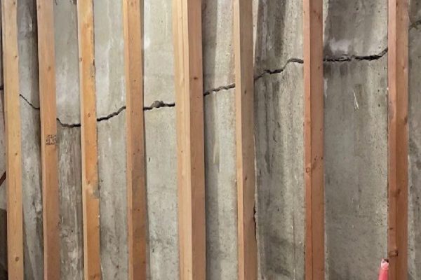 Horizontal Crack in Basement