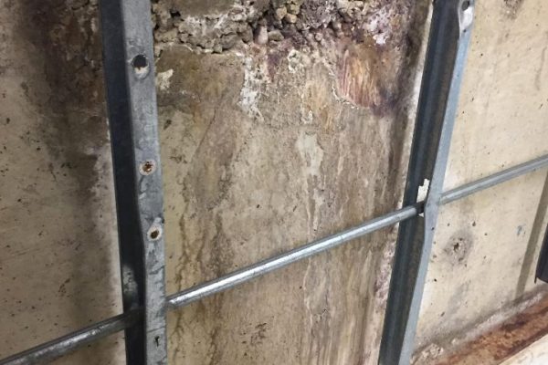 Interior Wall Honeycombing